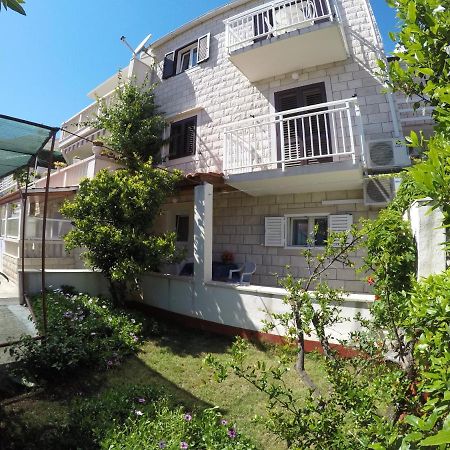Apartmani Tanja Bol Exterior photo