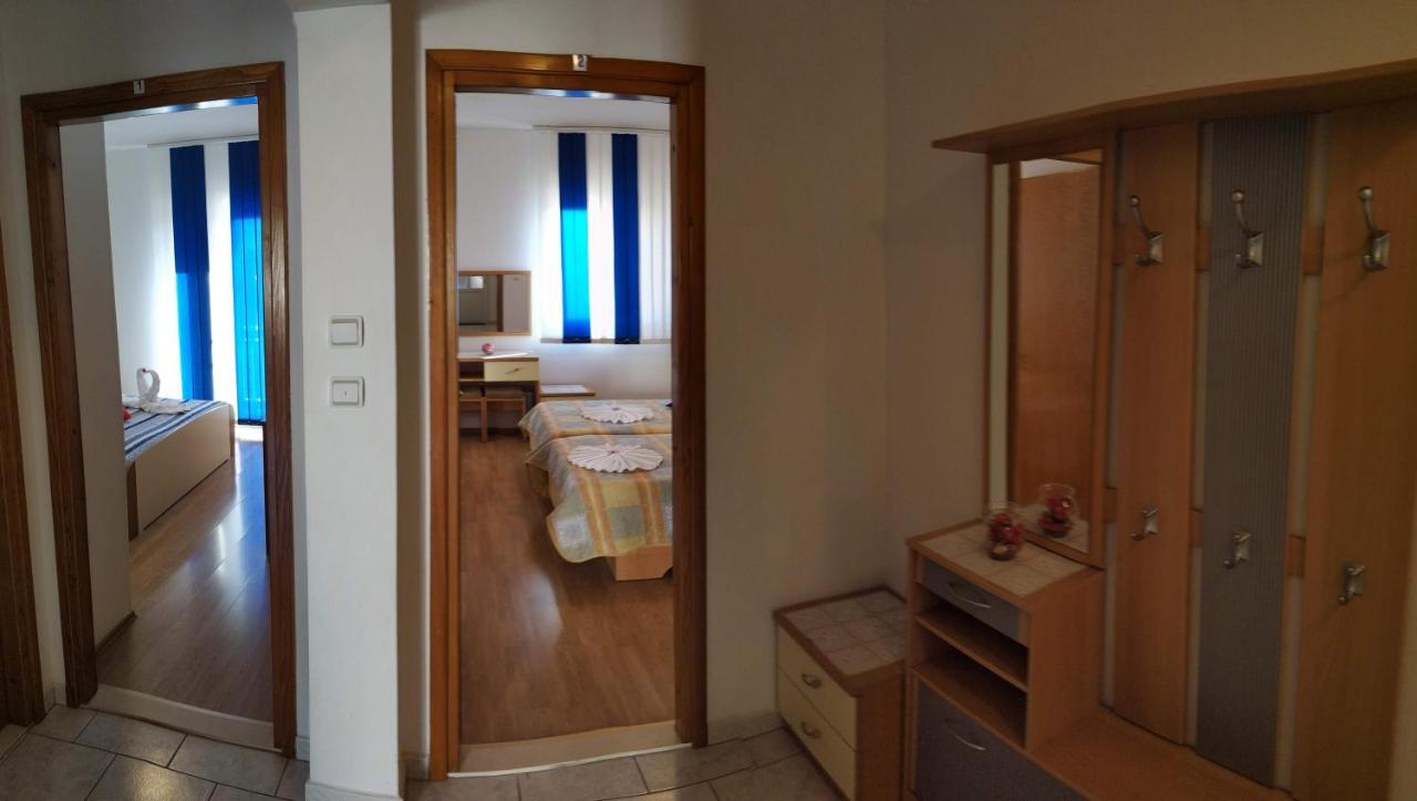 Apartmani Tanja Bol Exterior photo